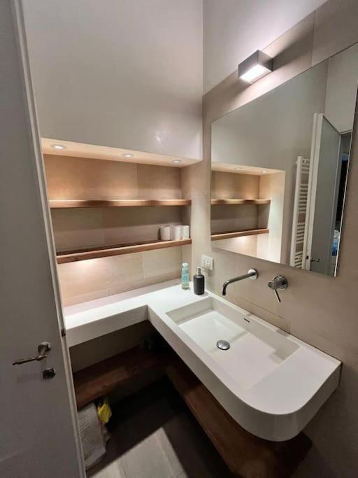 Colosseum Apartment - Your Cozy Roman Escape Dış mekan fotoğraf